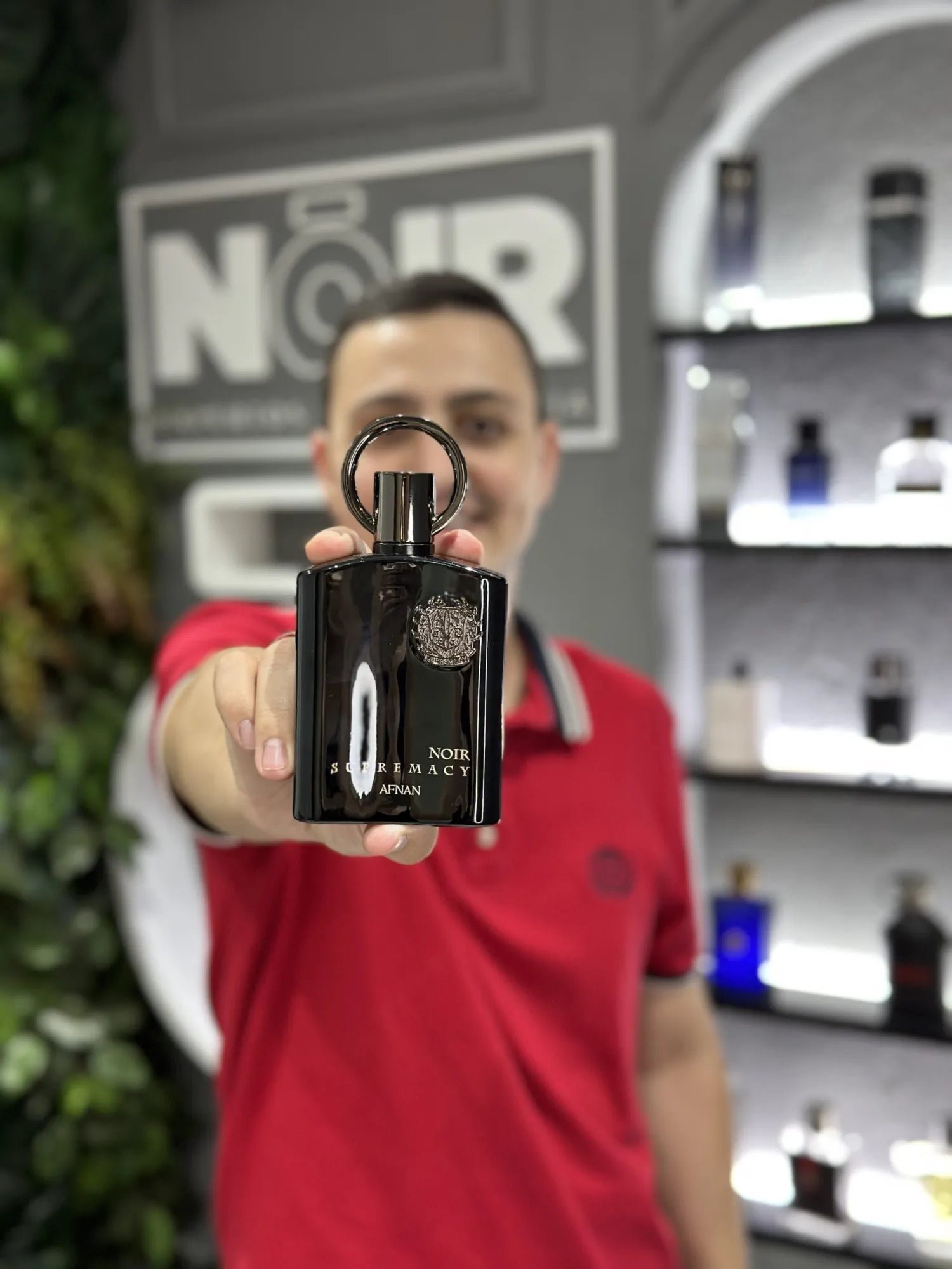 Afnan Supremacy Noir 100ml EDP Unisex - Perfumes para hombre y para mujer - Imagen 2